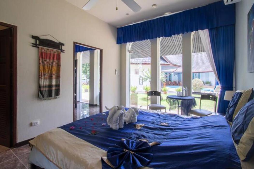 Chalong Palm Residence Bagian luar foto
