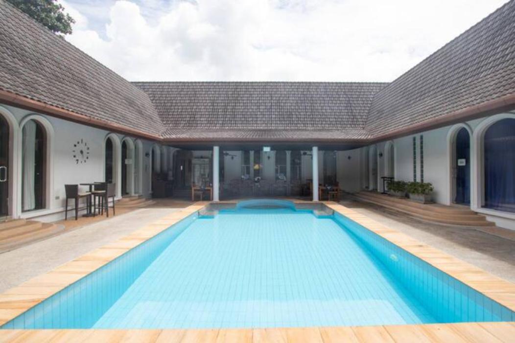 Chalong Palm Residence Bagian luar foto