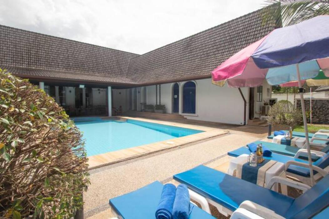 Chalong Palm Residence Bagian luar foto